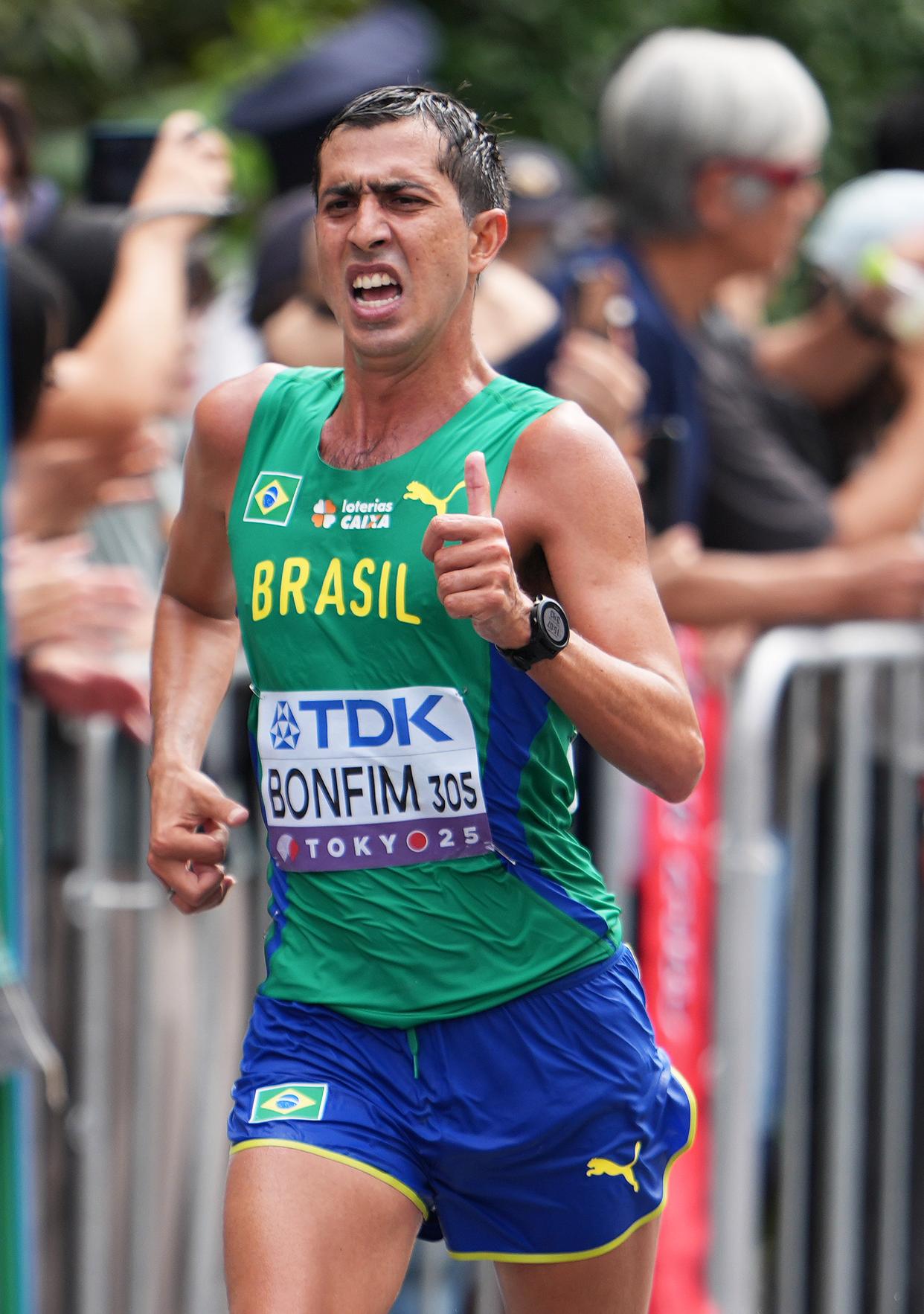 九游体育直播-田径赛场竞速之争，冠军相争